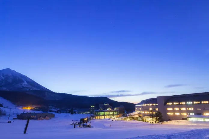 Hoshino Resorts Bandaisan Onsen Hotel 1