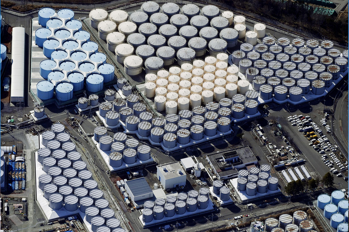 Treated water tanks lined up on the grounds of TEPCO's Fukushima Daiichi Nuclear Power Plant