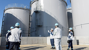 Storage tanks of TEPCO’s Fukushima Daiichi Nuclear Power Station